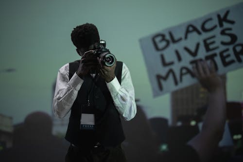 Ingyenes stockfotó álló kép, fekete ember, fényképez témában