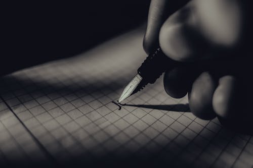 grátis Foto profissional grátis de caneta, dedos, escrevendo Foto profissional