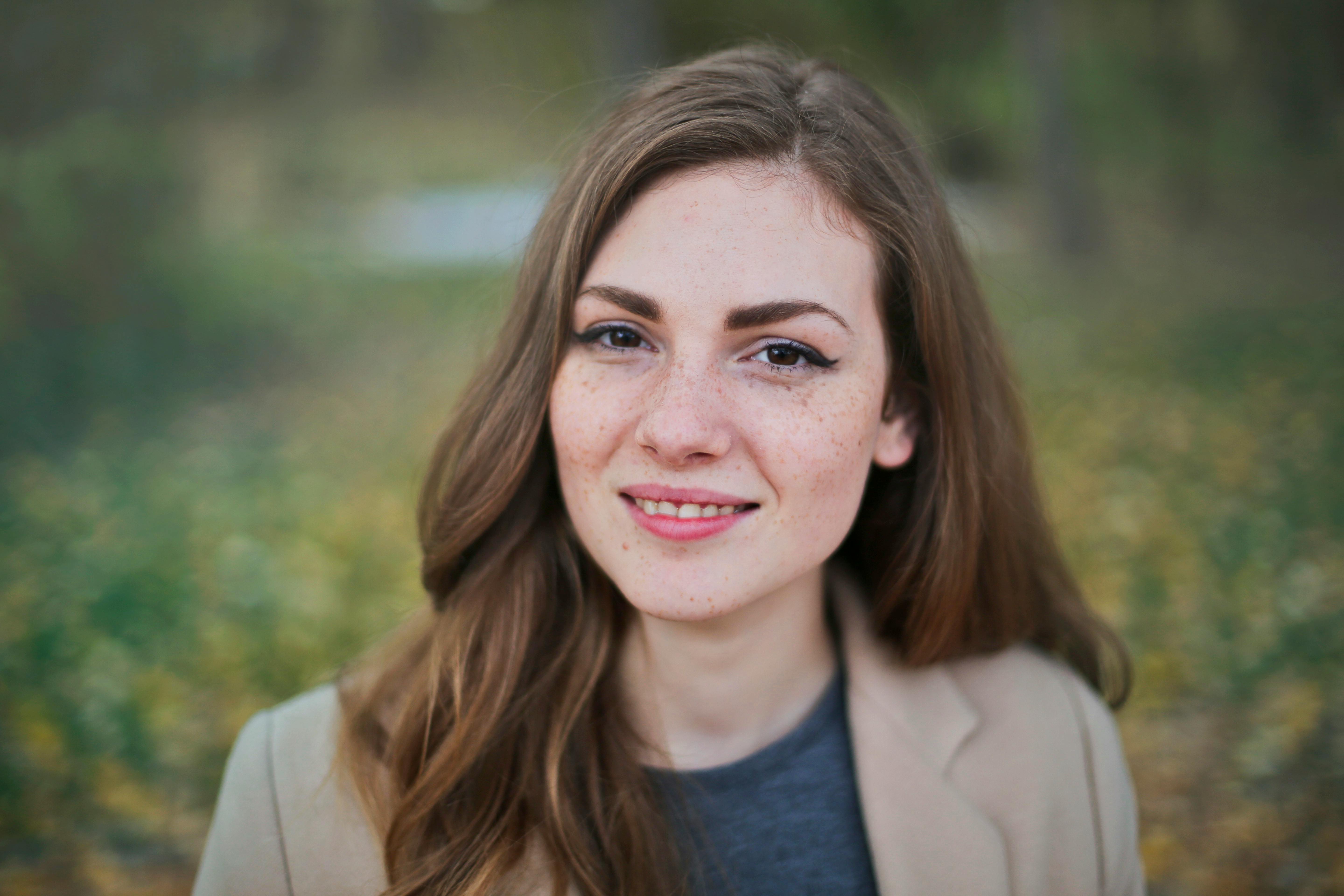 Woman Wearing Coat \u00b7 Free Stock Photo