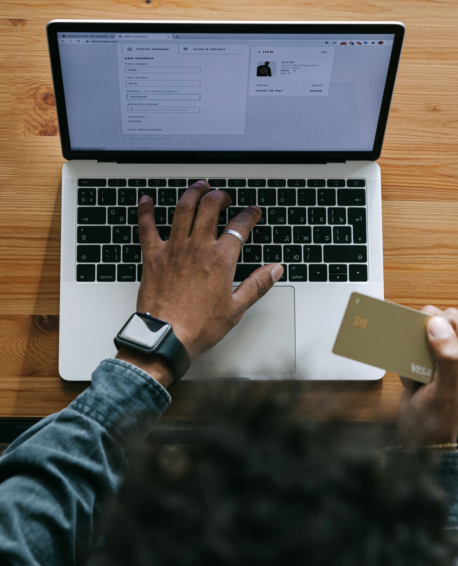O Paradoxo do Crescimento no E-commerce: Por que Faturamento Alto Não Garante Lucro no Bolso?
