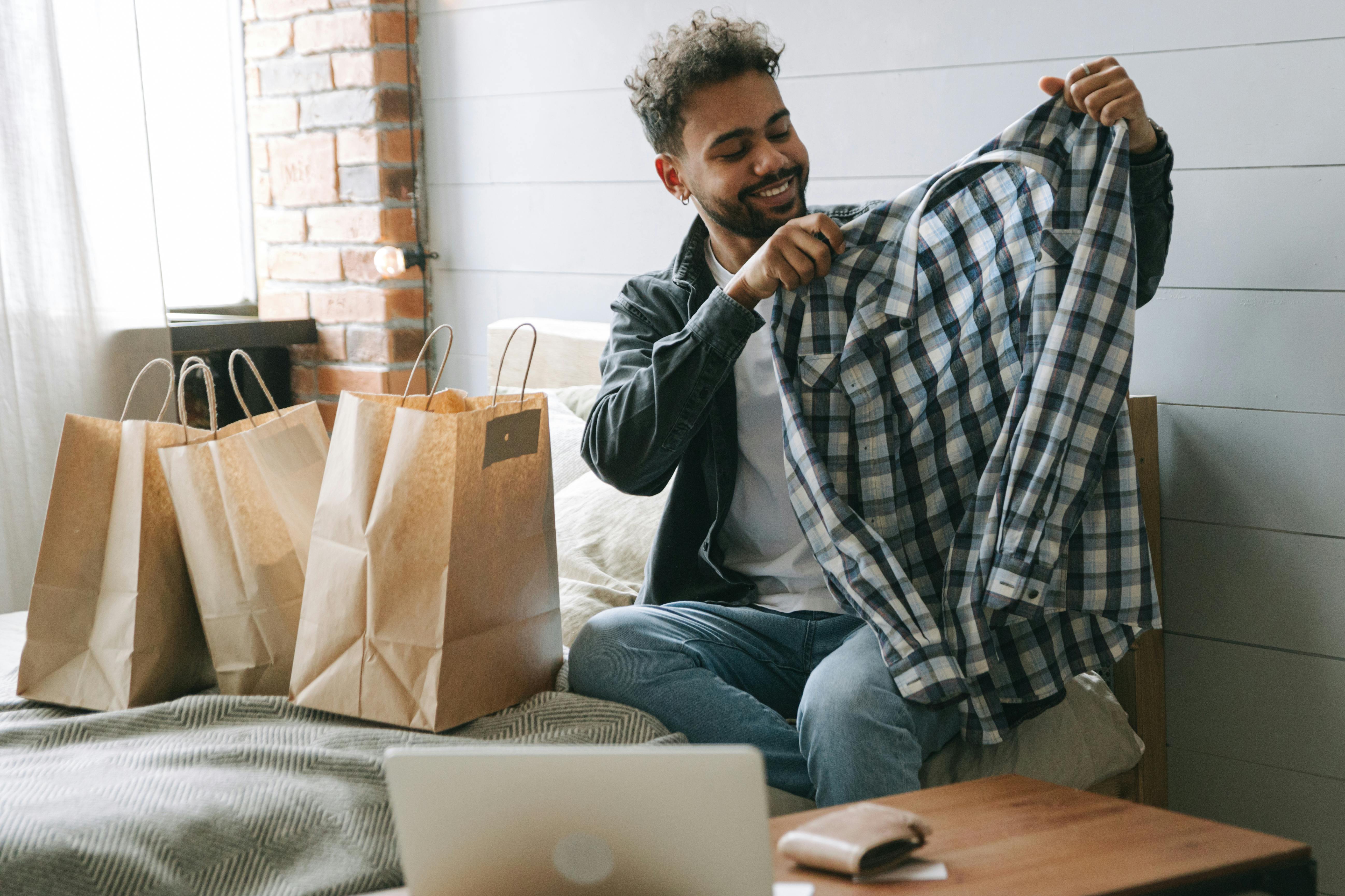 general lifestyle shop online — Photo by Ivan S on Pexels
