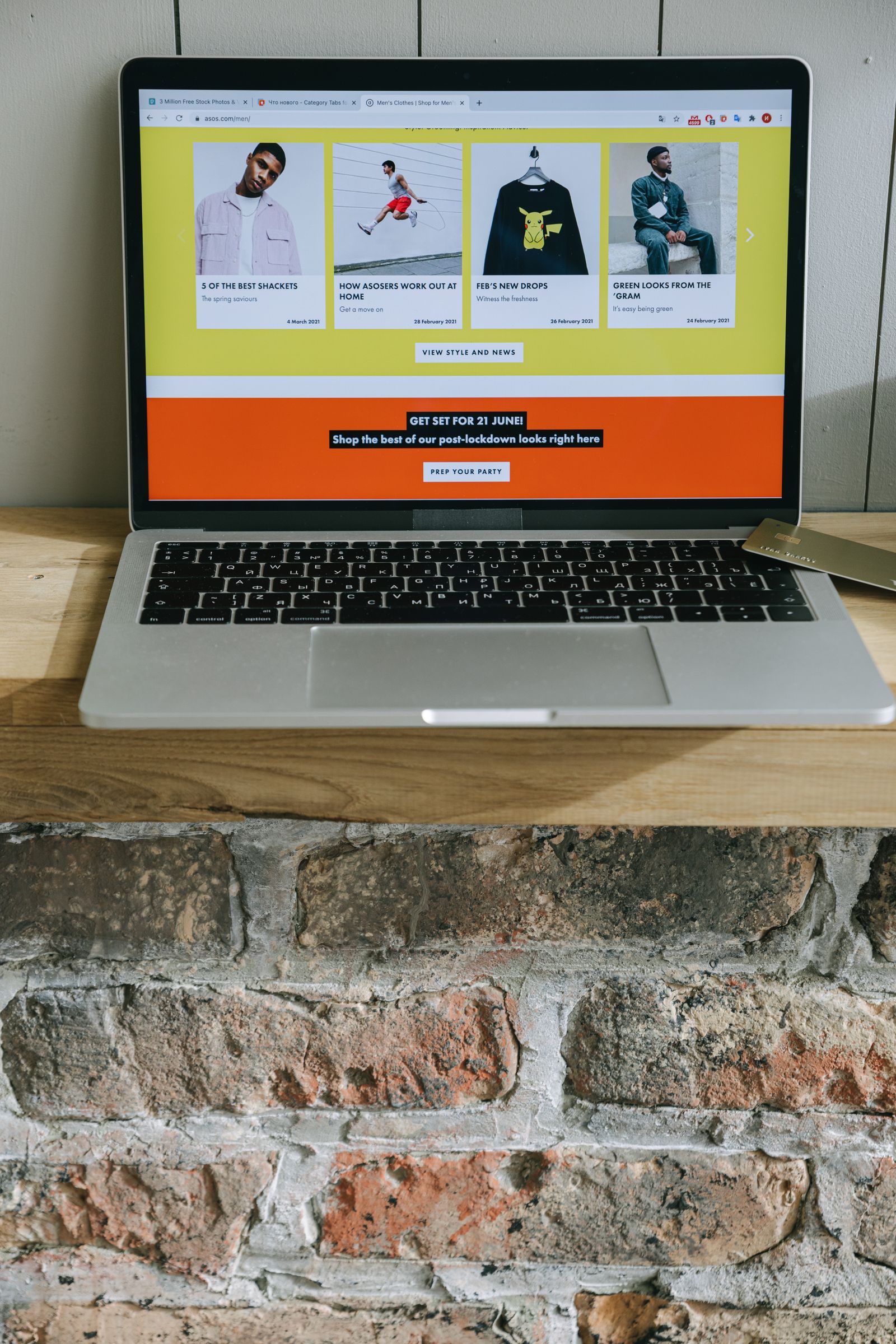 Online shopping on a computer