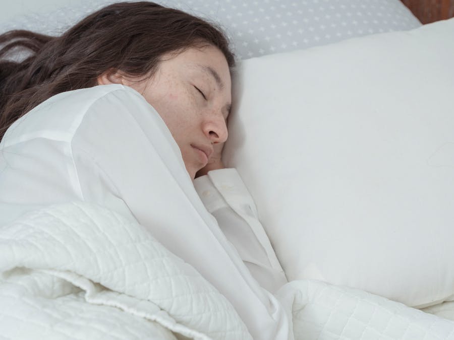 Is it OK to sleep with high blood pressure?