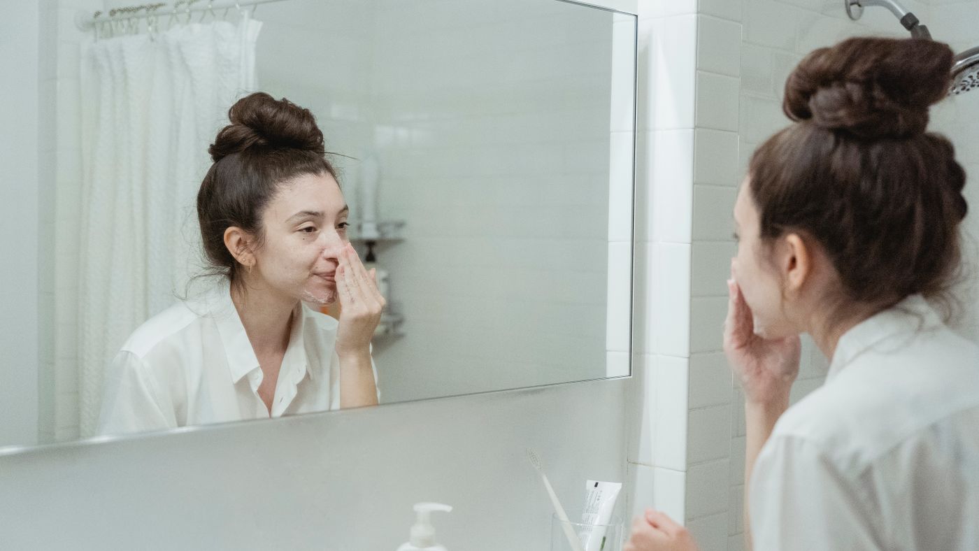 A No-Nonsense Starter Skincare Routine for Beginners