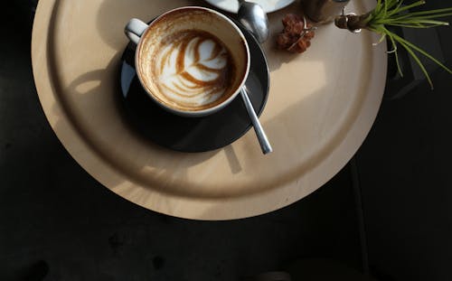 Darmowe zdjęcie z galerii z cappuccino, drink, kawa