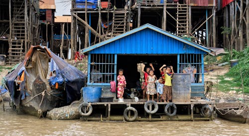 Gratis lagerfoto af børn, cambodia, vink