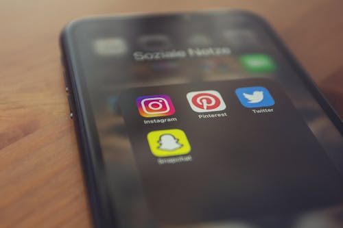 
Social Media Applications in a Smartphone