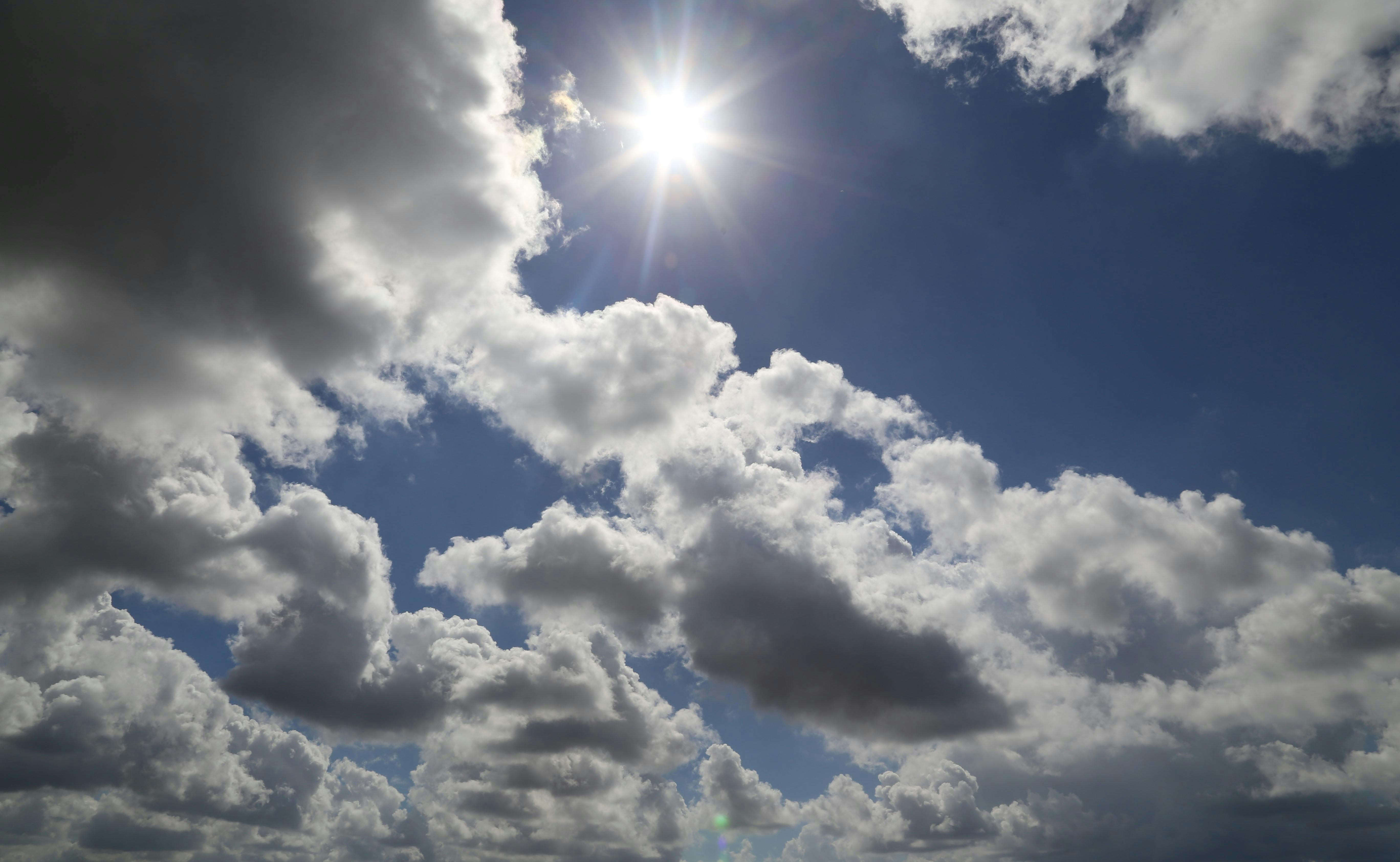 Baru 30++ Gambar Awan Cerah Berawan - Kumpulan Gambar Pemandangan