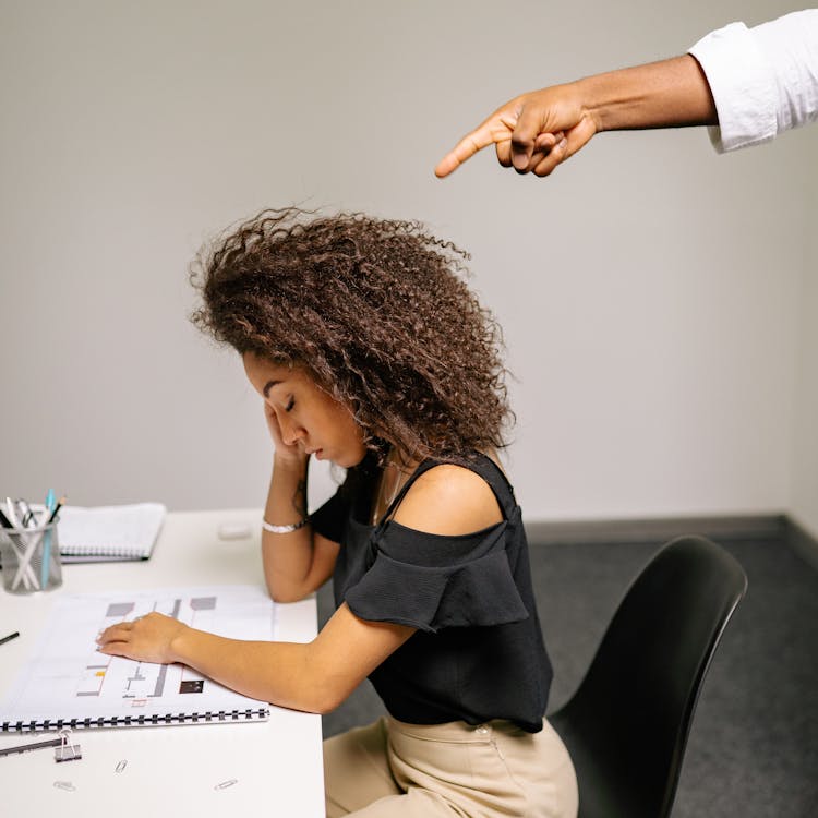 Free stock photo of abuse, adolescent, angry Stock Photo