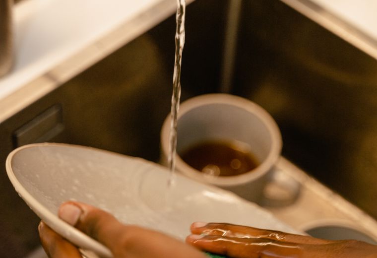 Dish washing