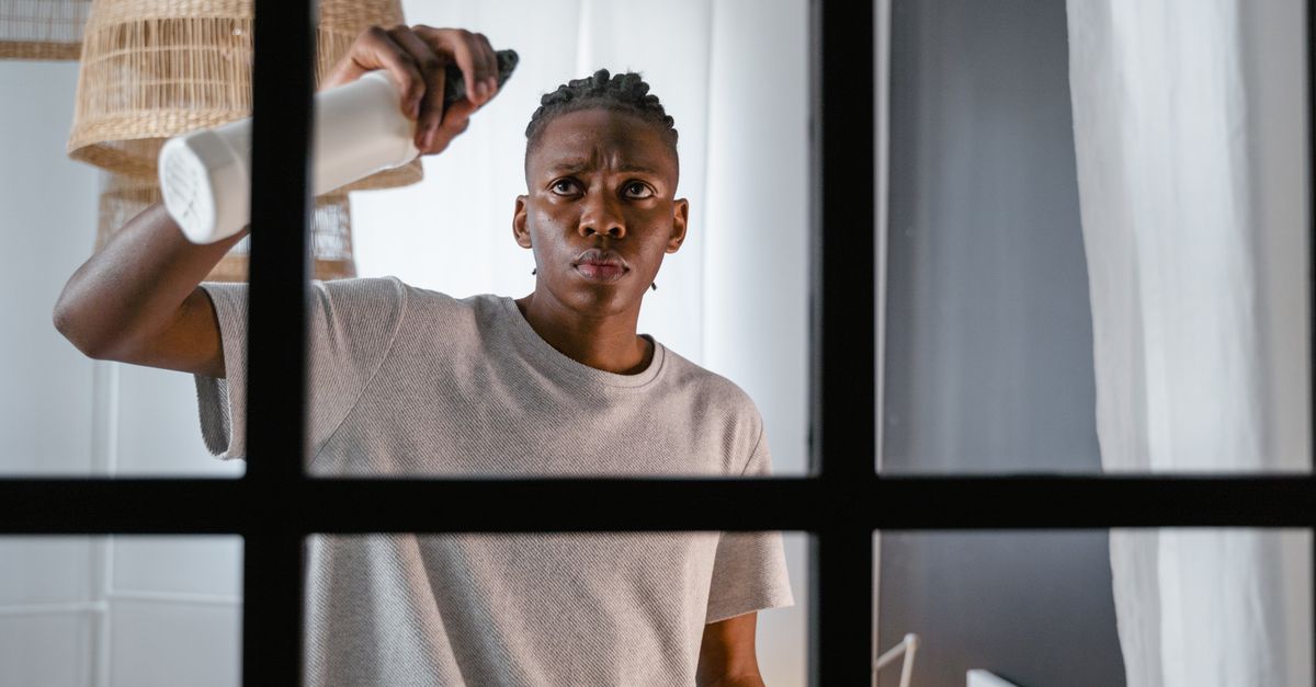 Why Your Home Always Smells Stale (Even After Cleaning) — And What Actually Works for Real Freshness