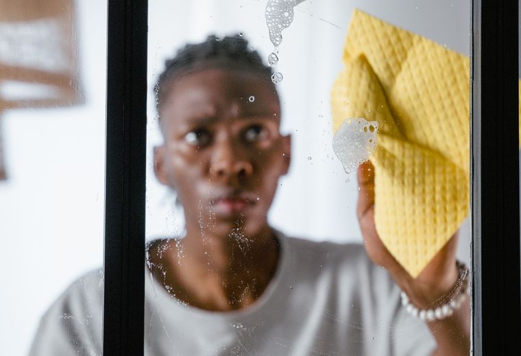 Interior window cleaning