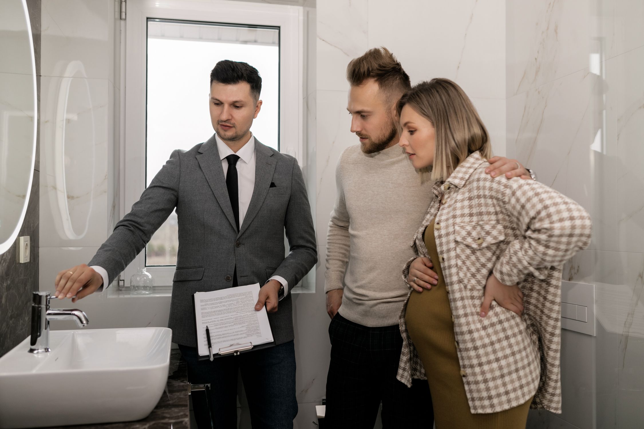 What Buyers Should and Should Not Request to be Fixed What Buyers Should and Should Not Request to be Fixed