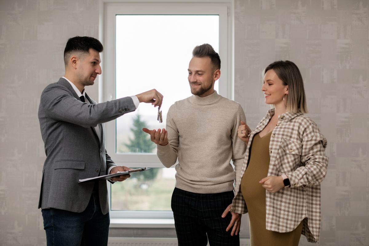 How to Choose a Property Manager in Central Florida (2026 Guide),Rebecca Redman-Hamaoui