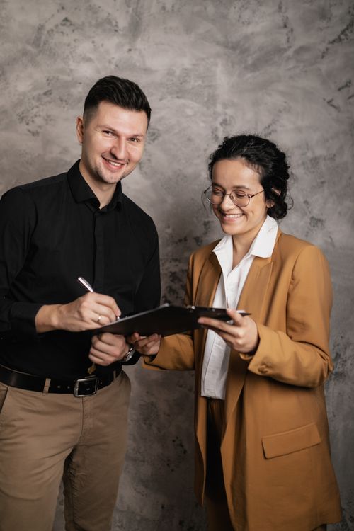 Signature d'acte de vente en copropriété : droits et obligations Signature d'un contrat immobilier lors d'un achat en copropriété