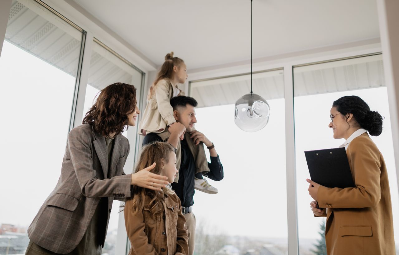 Illustrative photo for Down Payment — Halal Financing in Canada