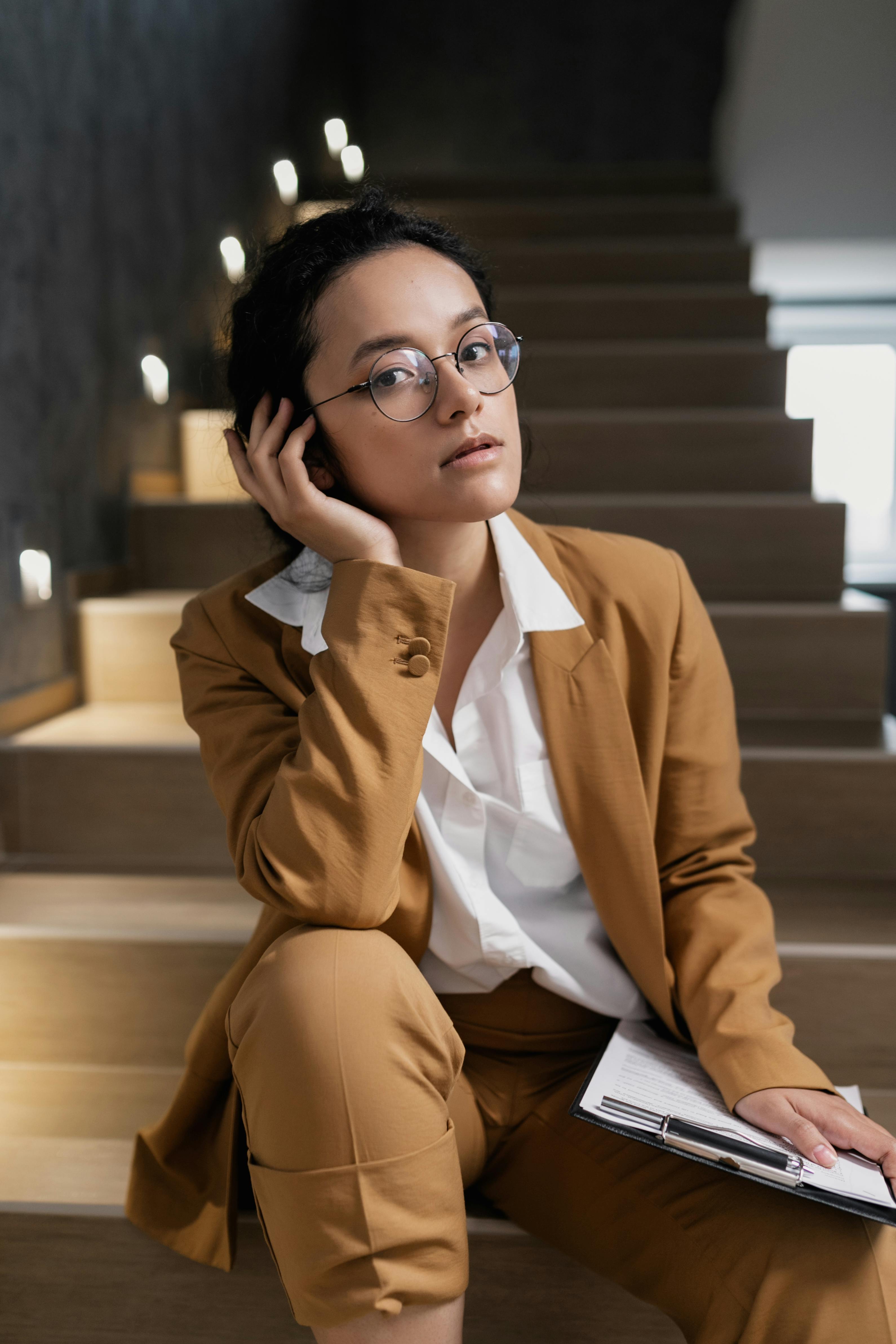 Ilmainen kuvapankkikuva tunnisteilla ajatteleminen, ammattilainen, asento Kuvapankkikuva