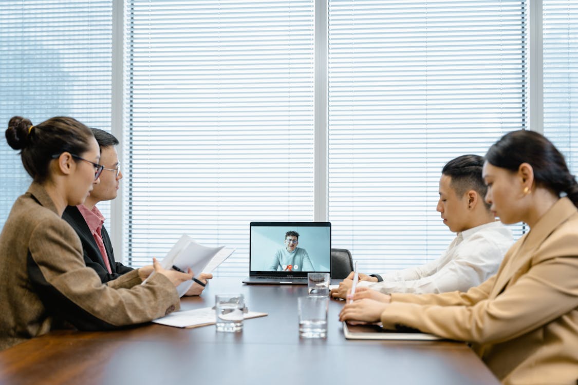 Free
Colleagues in a Meeting Stock Photo