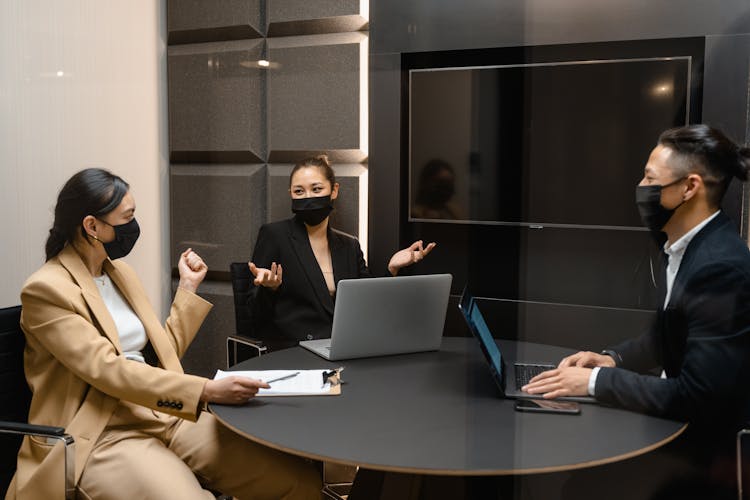 Colleagues In A Round Table Conference