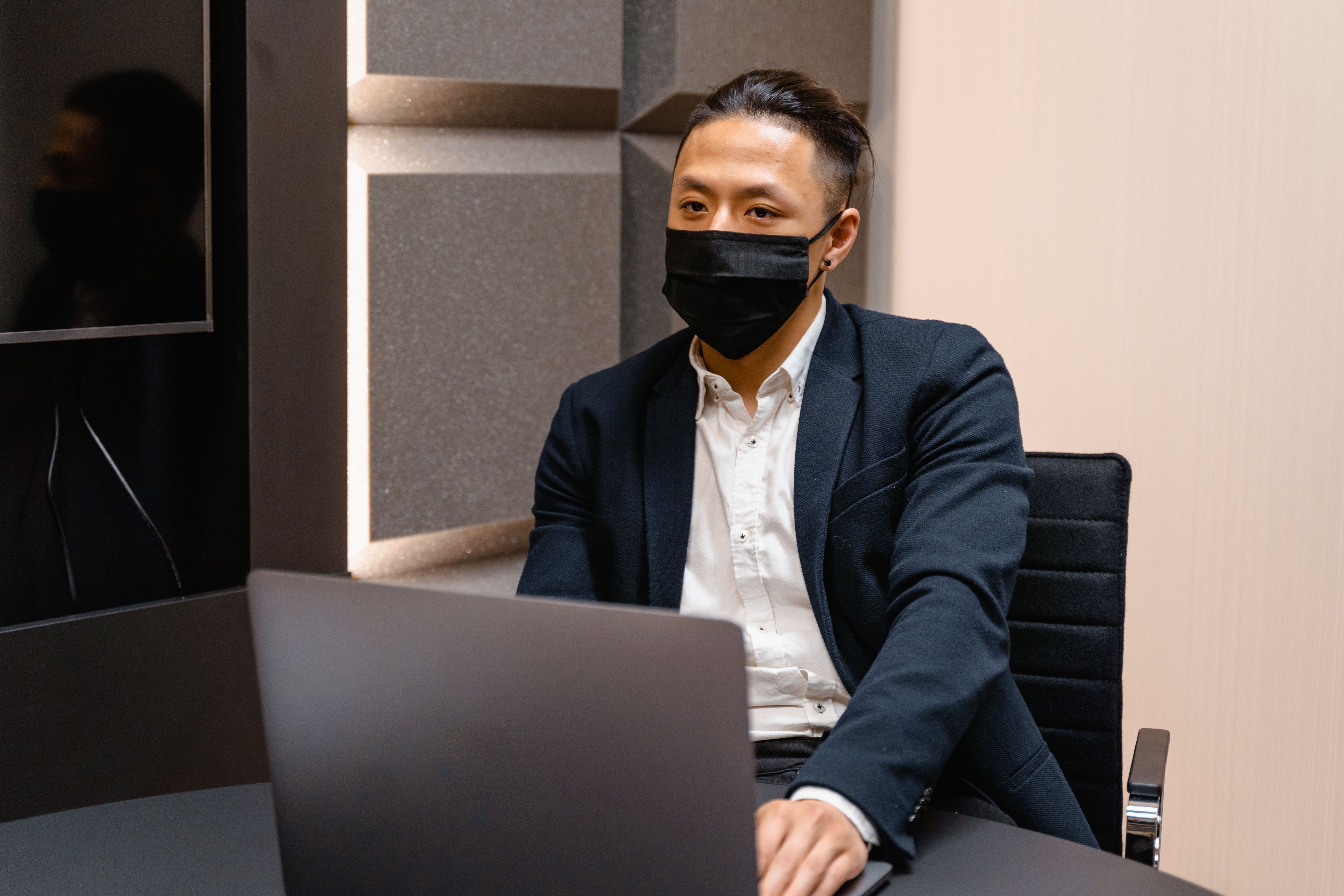 面接官にマスクを外してくださいと言われた場合の対応イメージ