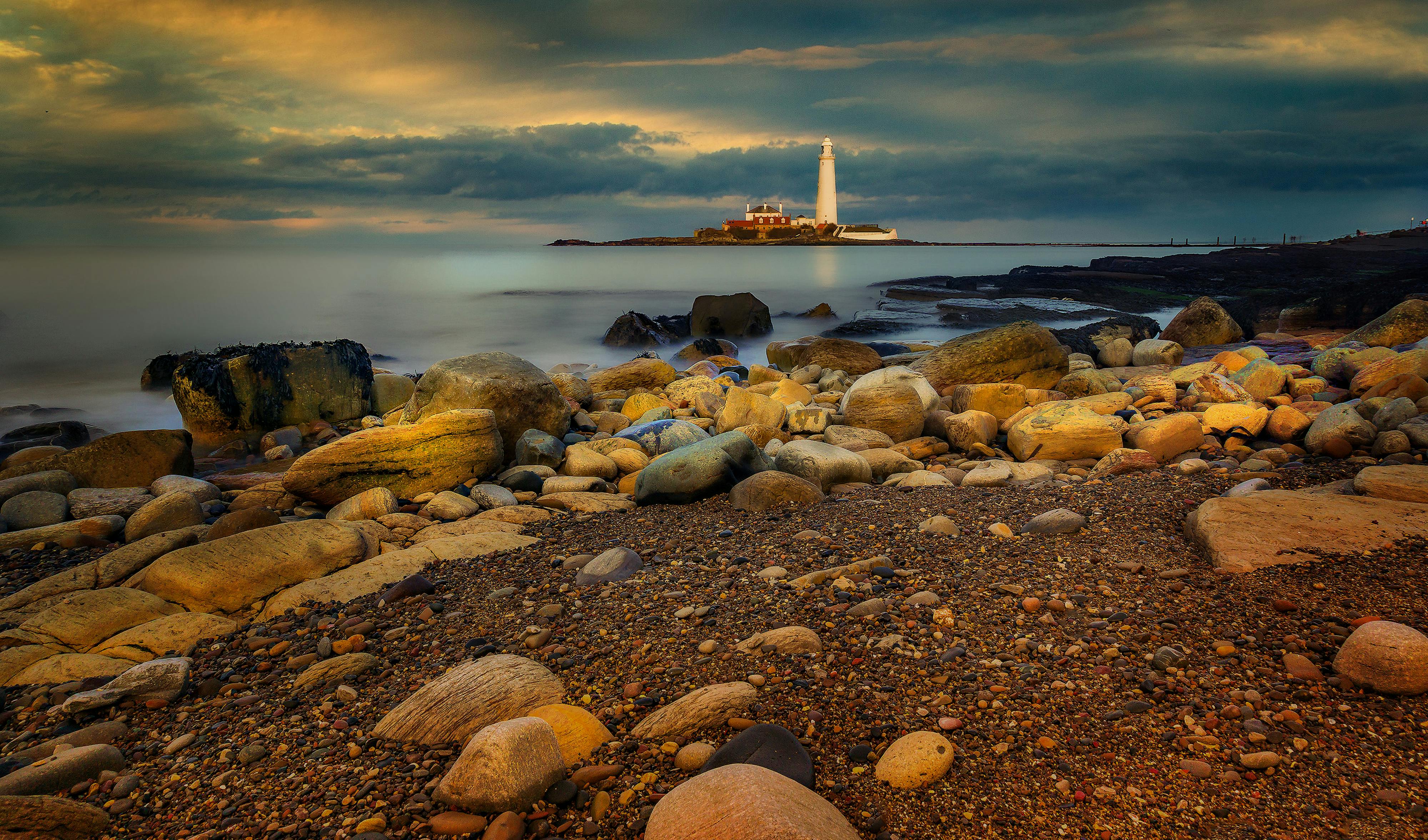 Rose Island Lighthouse trust launches executive director search ahead of milestone 2026 season — Photo by Ray Bilcliff on Pex