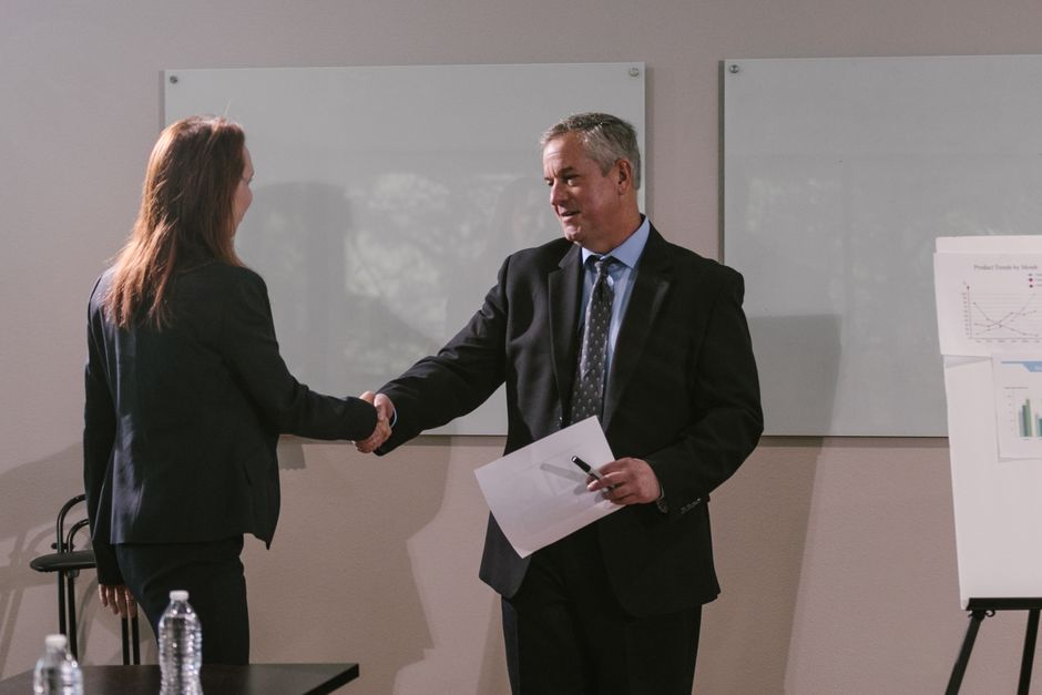 Imagen para Tarjeta de Presentación Digital: La Nueva Era del Networking Profesional en 2026
