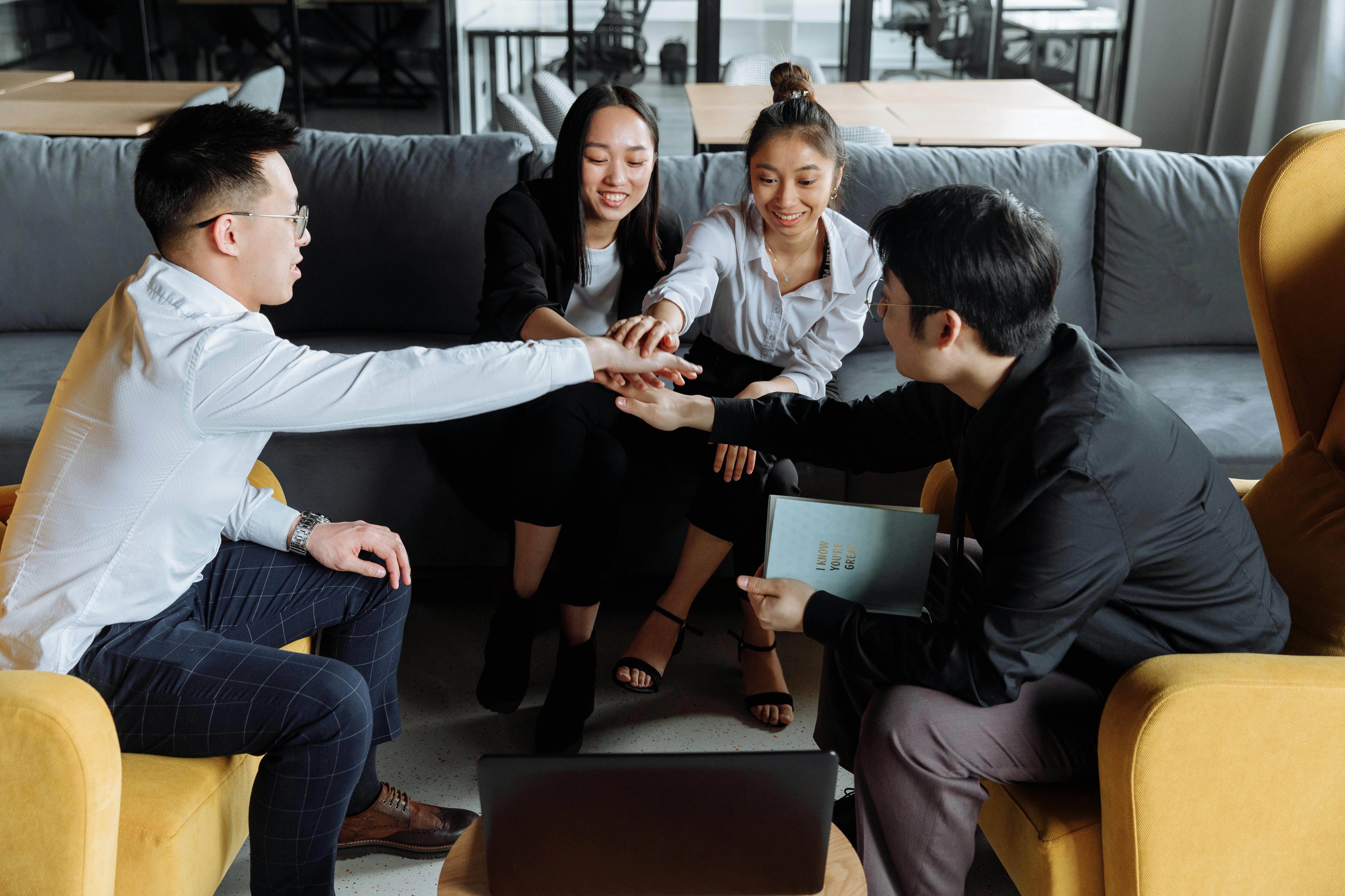How to Leverage AI in Employee Engagement — Photo by Thirdman on Pexels