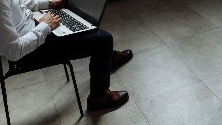 The Process Habits That Keep a Home Business Running