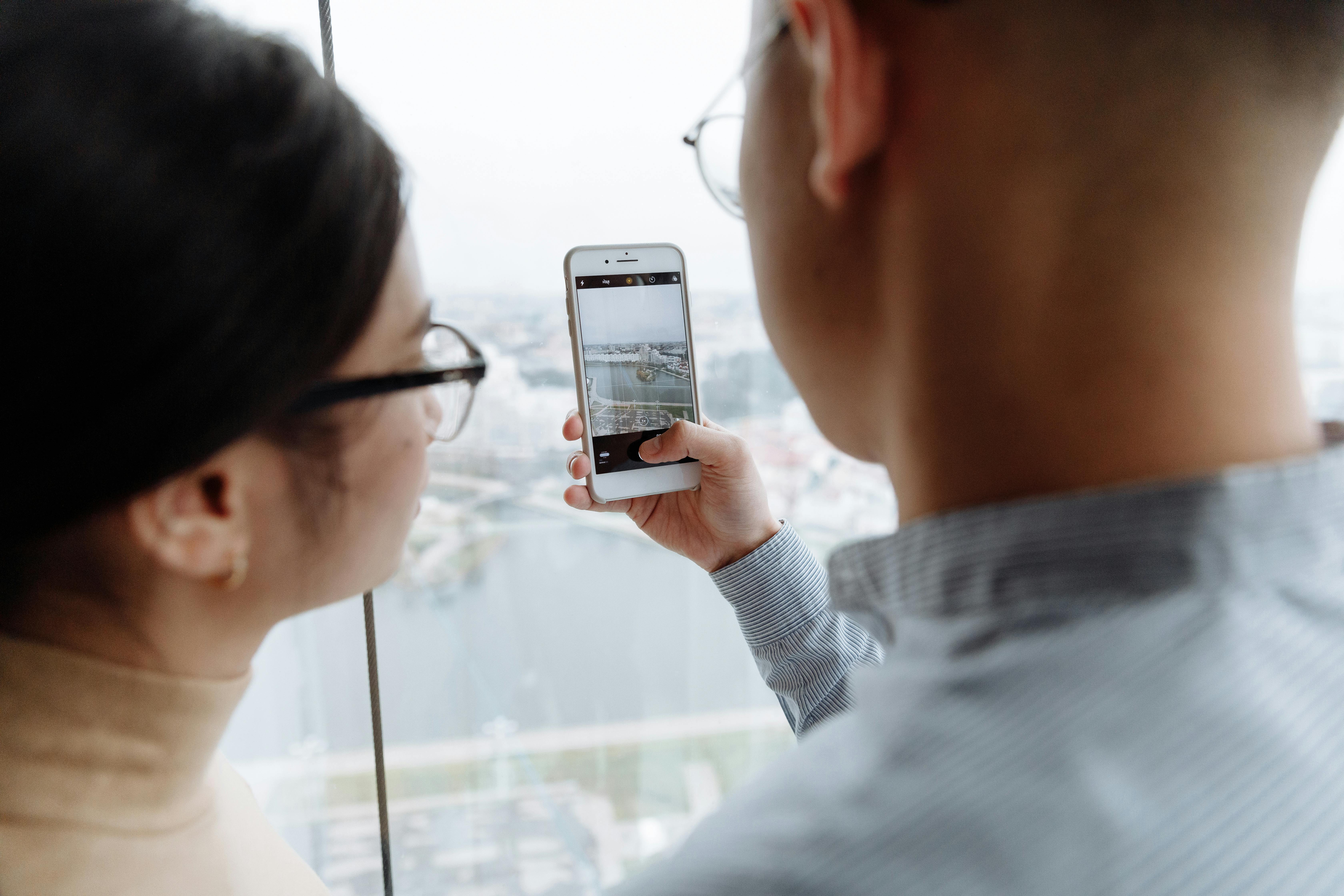 McKinsey Technology Trends Outlook 2025 — Photo by Thirdman on Pexels