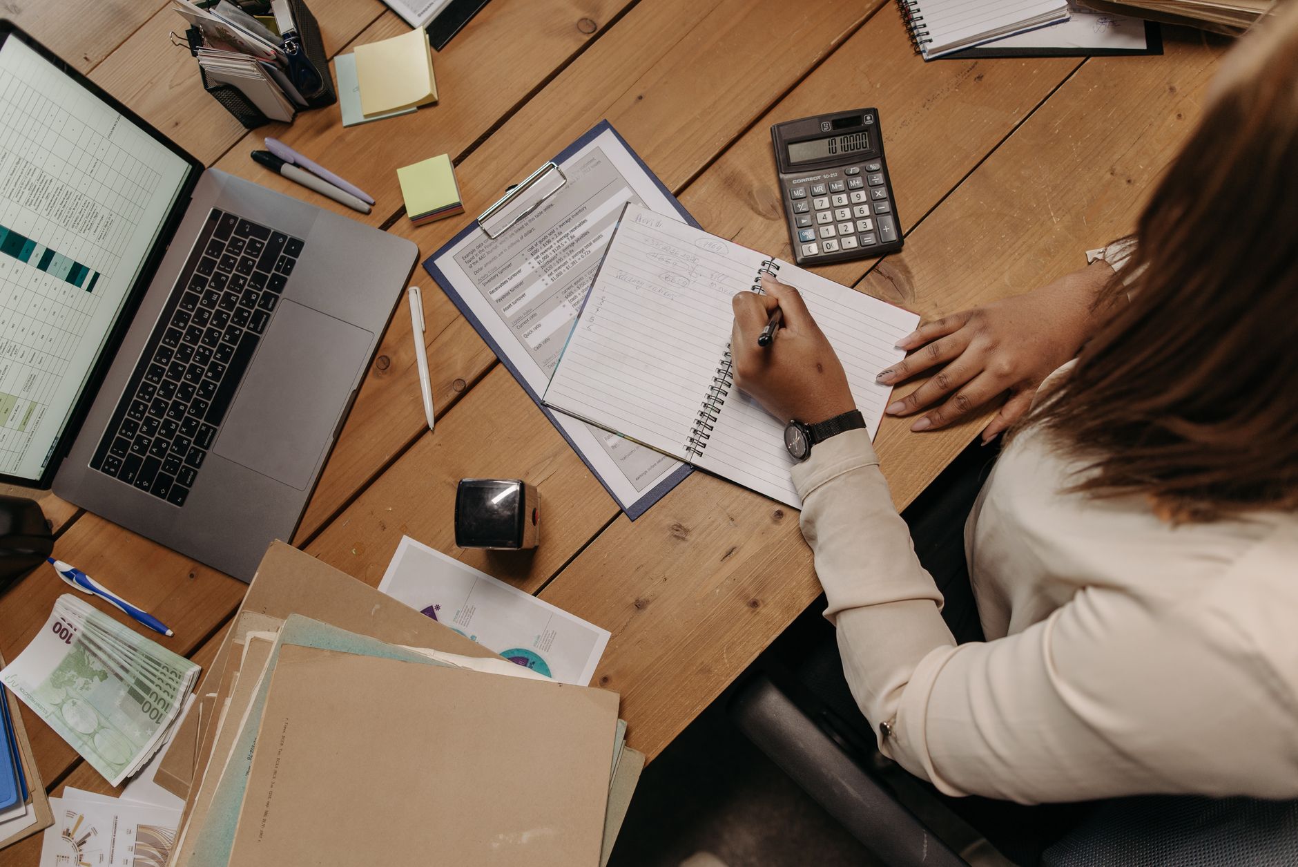 Build an Actionable Workflow from: Bengaluru accountant paid Rs 4.3 lakh for dream US job, ended up jobless in Armenia