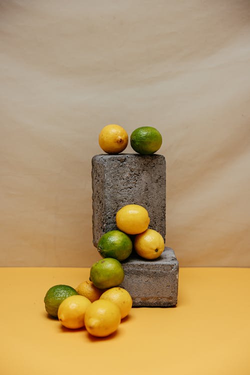 dikey atış, Gıda, Limonlar içeren Ücretsiz stok fotoğraf