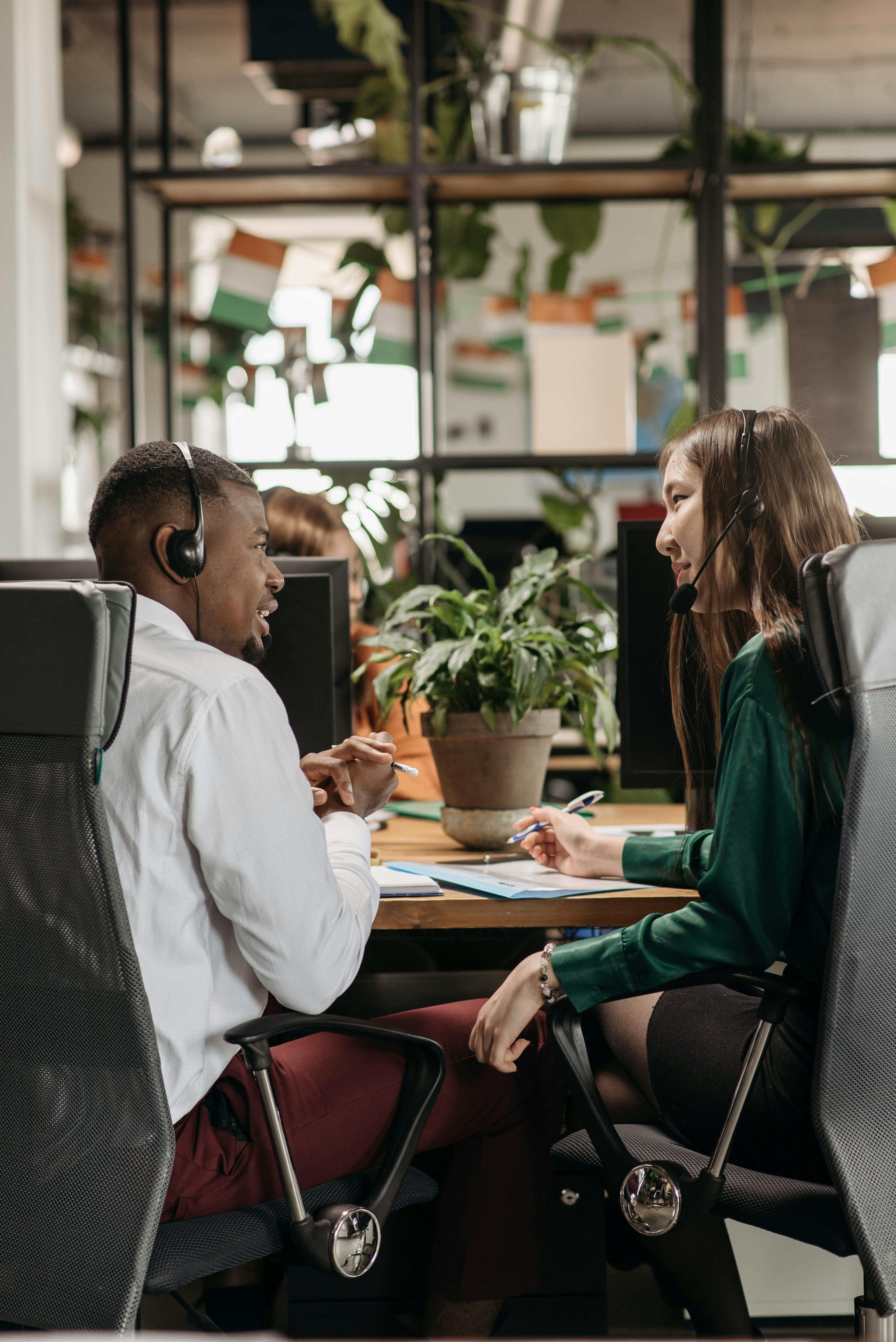 Autonomous AI agents helping professionals with tasks