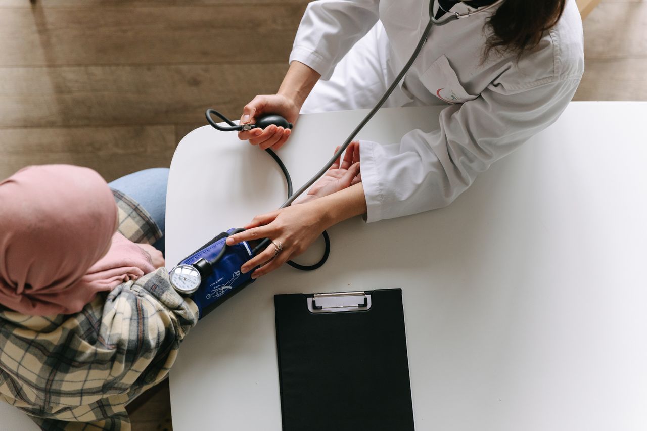 Study Links Early Menopause to Higher Risk of High Blood Pressure