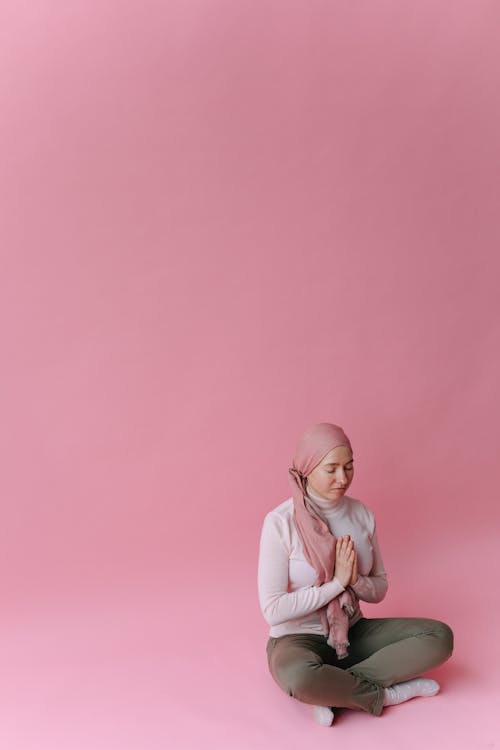 無料 スカーフ, ピンク, ピンクの背景の無料の写真素材 写真素材
