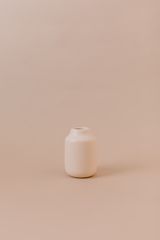 Beige ceramic pot by Tara Winstead on Pexels