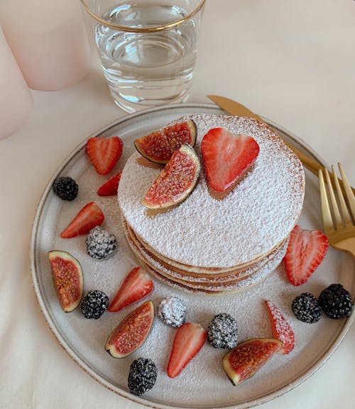 Free Strawberry Cake on White Ceramic Plate Stock Photo