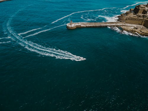 Gratis lagerfoto af droneoptagelse, fugleperspektiv, hurtig