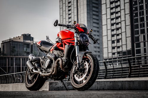 Gratis Fotos de stock gratuitas de ducati, moto, motocicleta Foto de stock