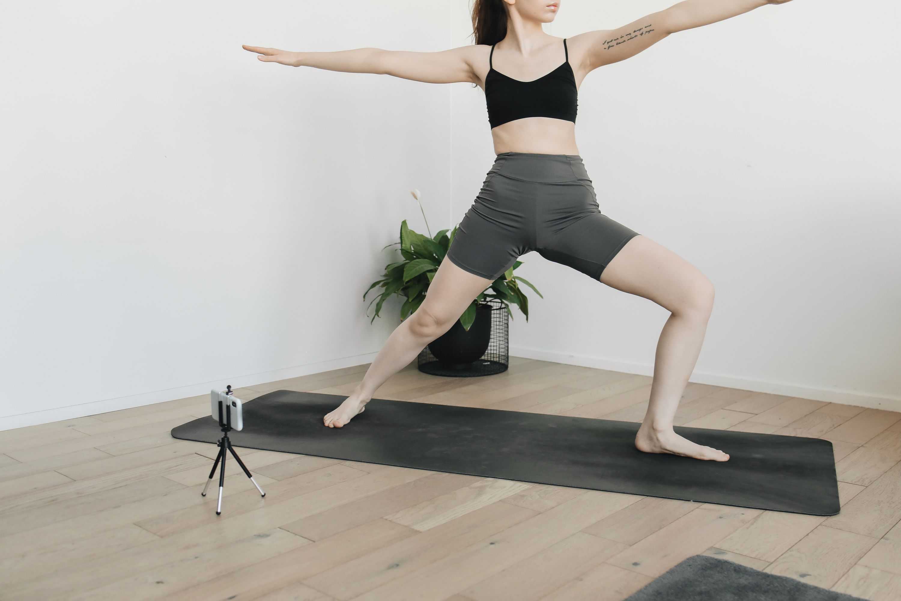 Cours de yoga en ligne : lesquels choisir ? - Les principaux types de cours de yoga en ligne