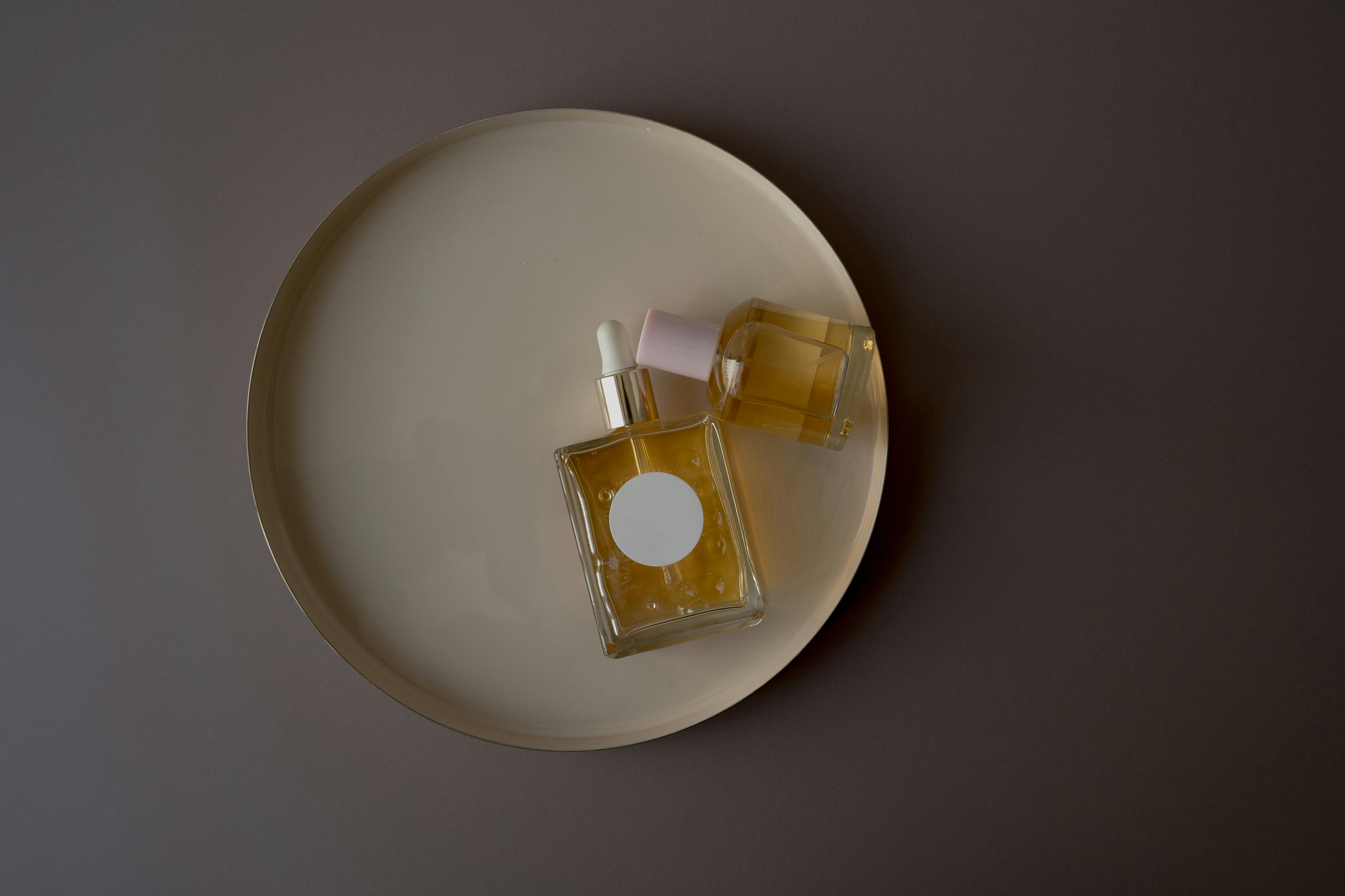 AHA vs BHA Exfoliants: Which Should You Choose? (2026 Guide)