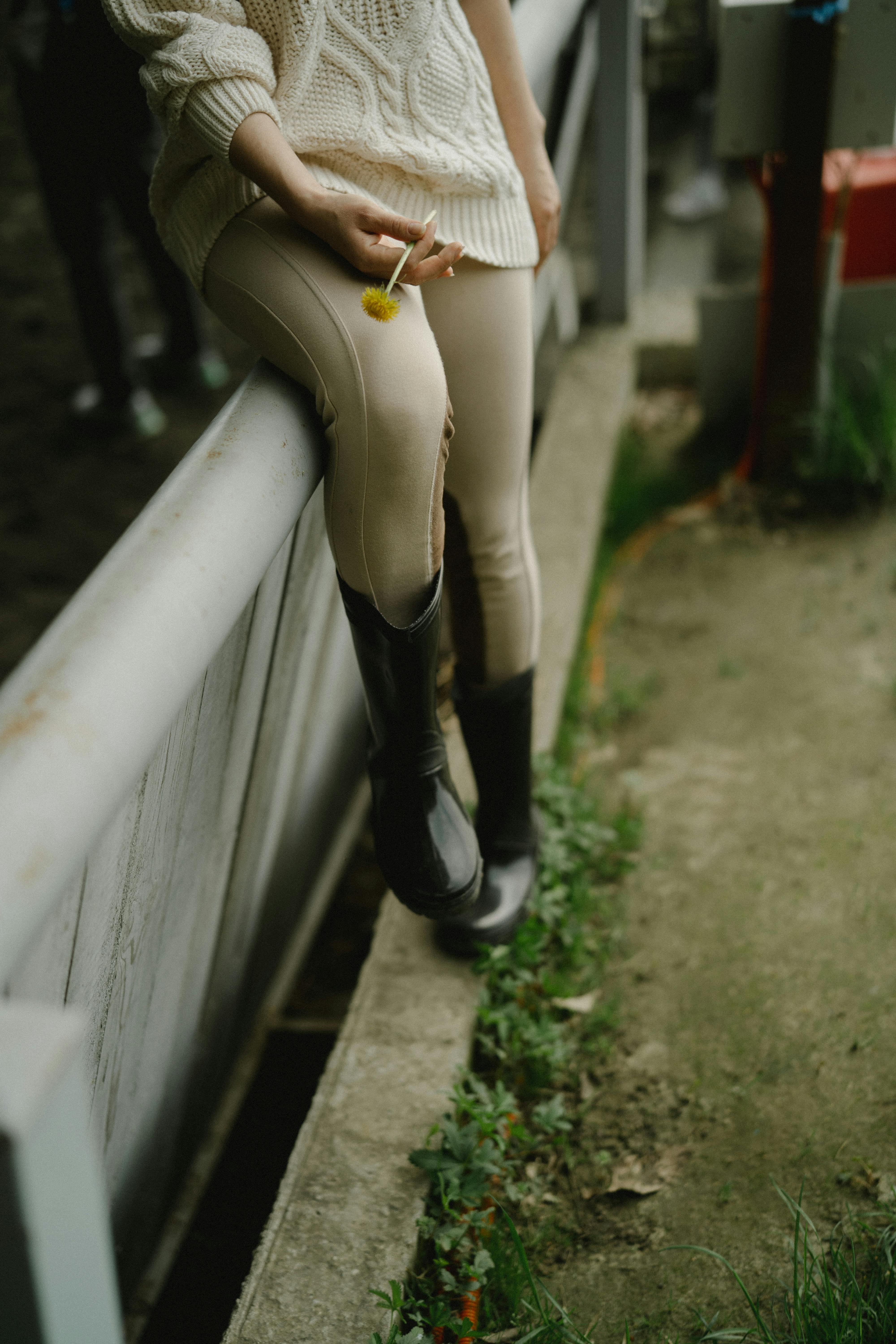 Person in Black Leggings and Brown Boots · Free Stock Photo