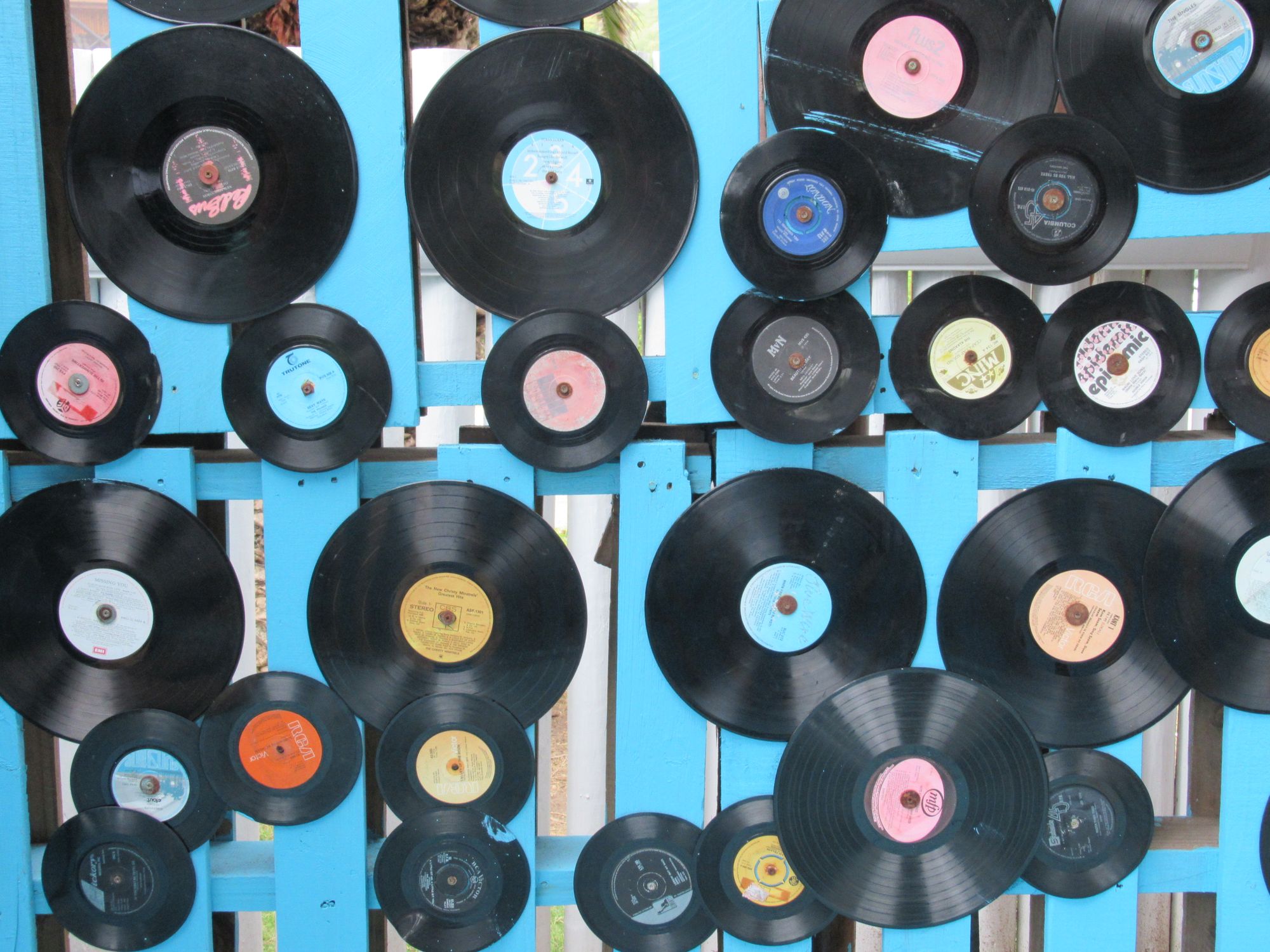 Free stock photo of background, golden oldies, music