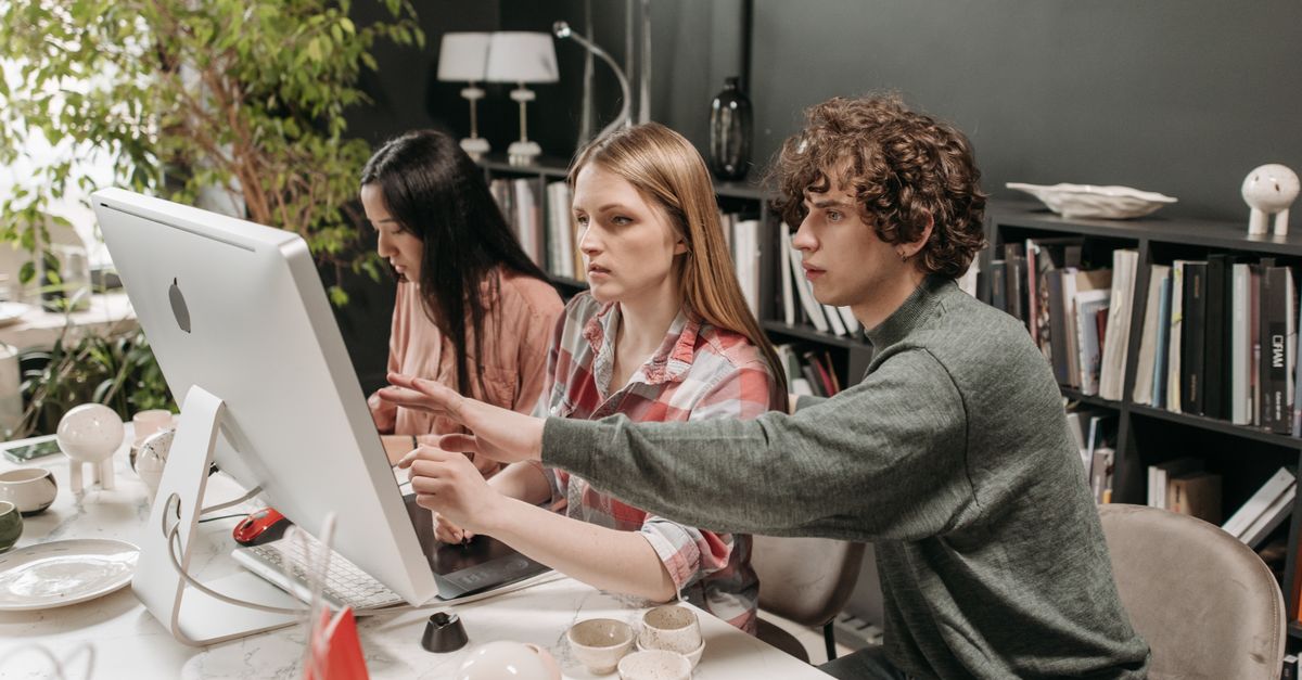 Paid International Internships to Apply for in 2026