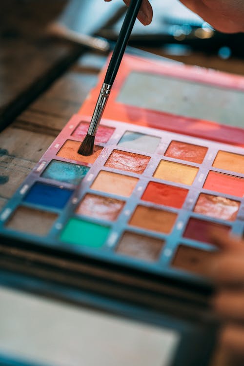 Fotos de stock gratuitas de brocha de maquillaje, colorido, de cerca