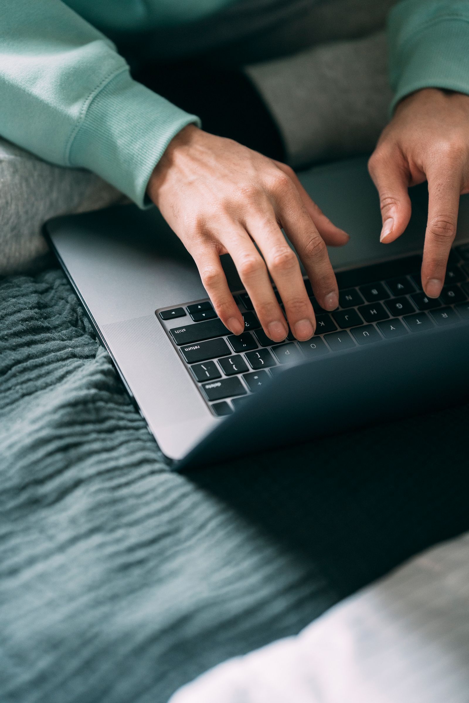How to Verify a NAATI Translator in Australia: A Practical 2026 Guide