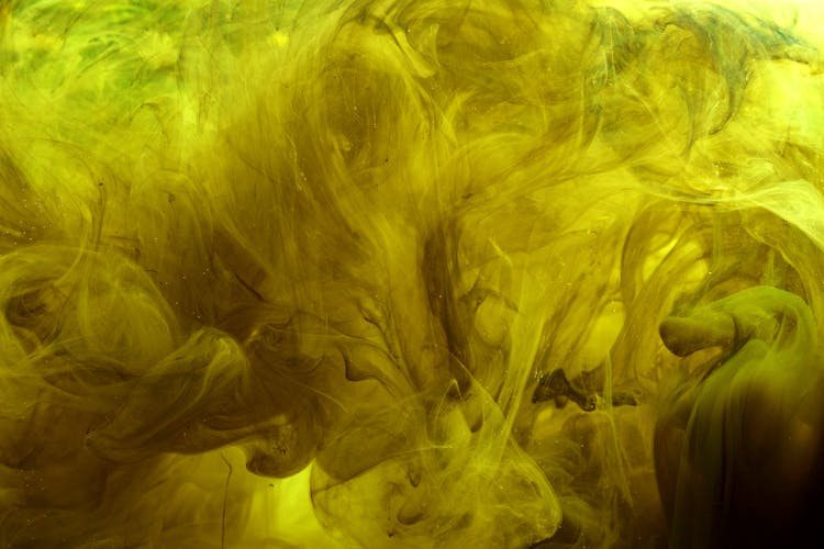 Dissolving Yellow And Black Paint In Water