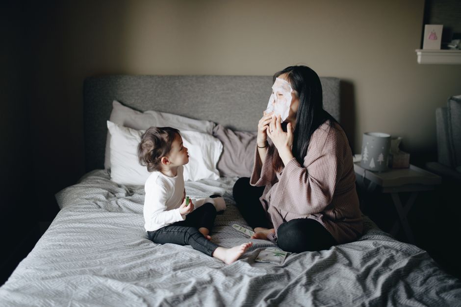 weekday routine candid lifestyle lifestyle photo 1