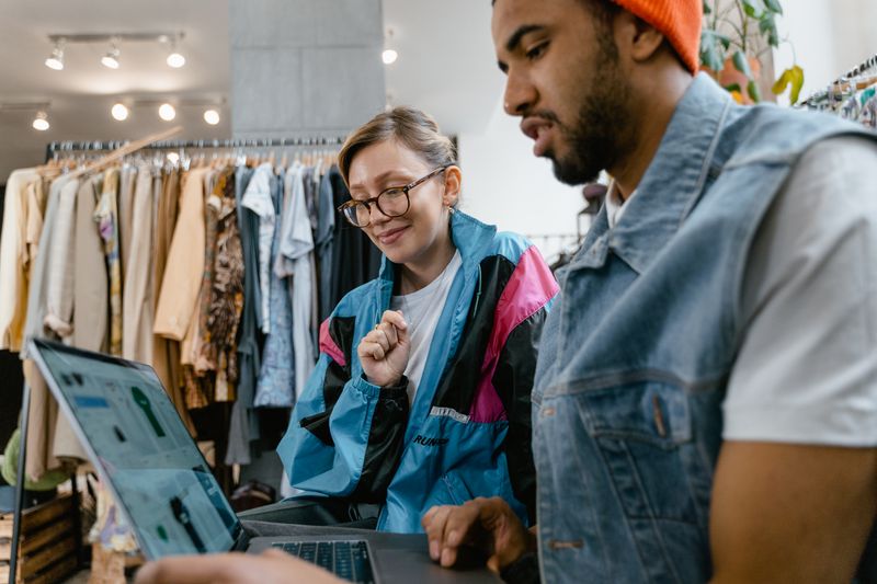 Customer engagement through online listing