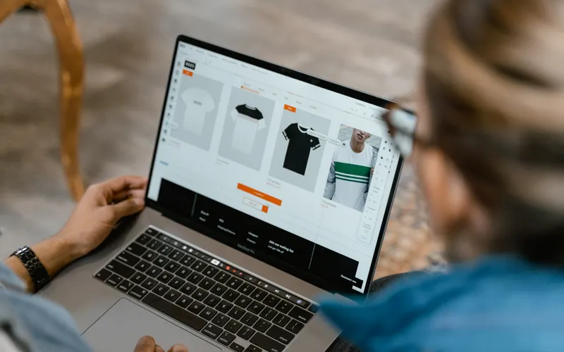 Analizando errores en una web de empresa