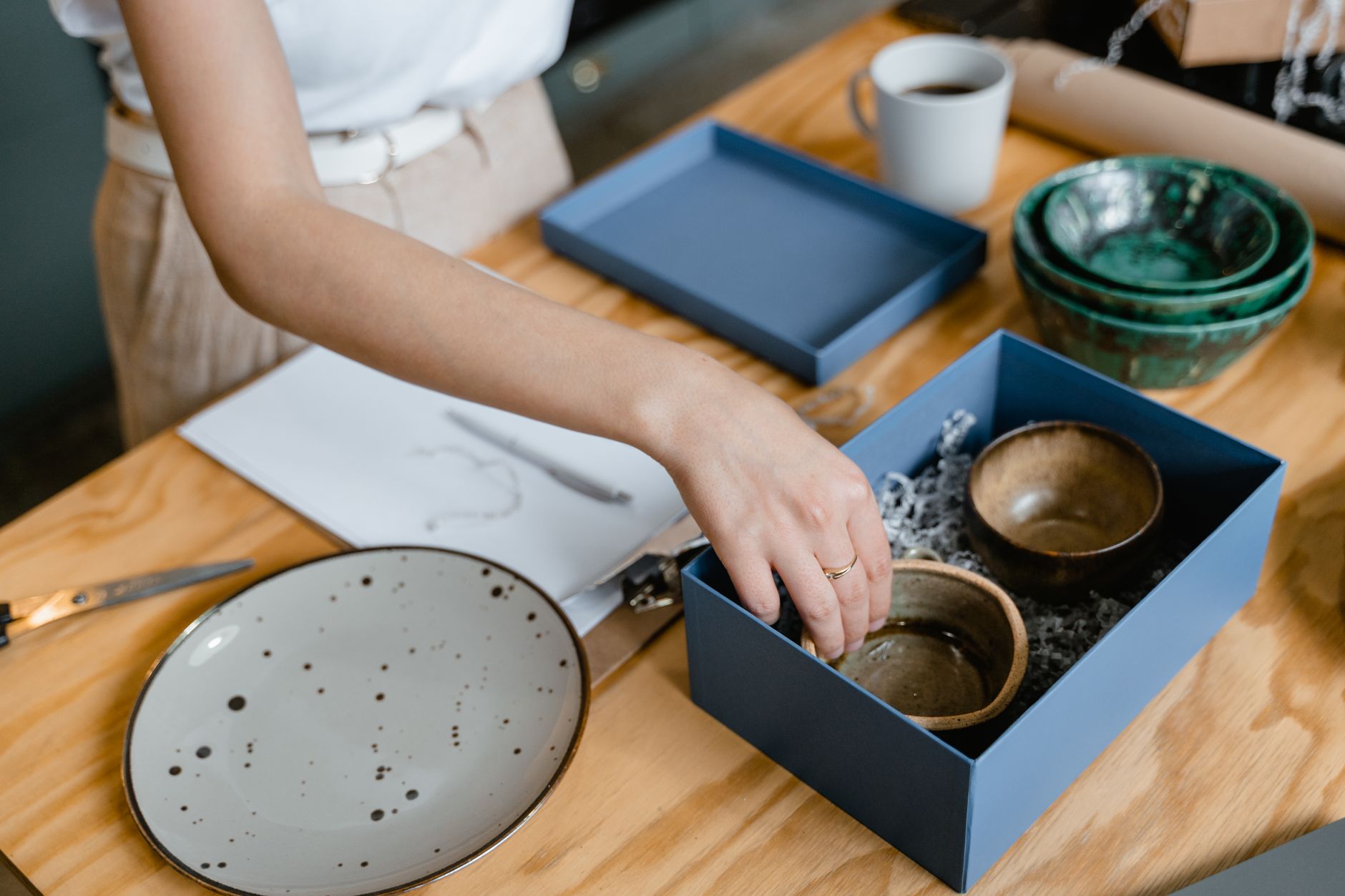 Quels outils choisir pour vendre ses créations artisanales en ligne ?